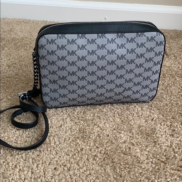 Michael kors - Picture 3 of 10